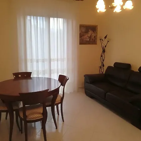 Casa Vacanze Flade' Lägenhet